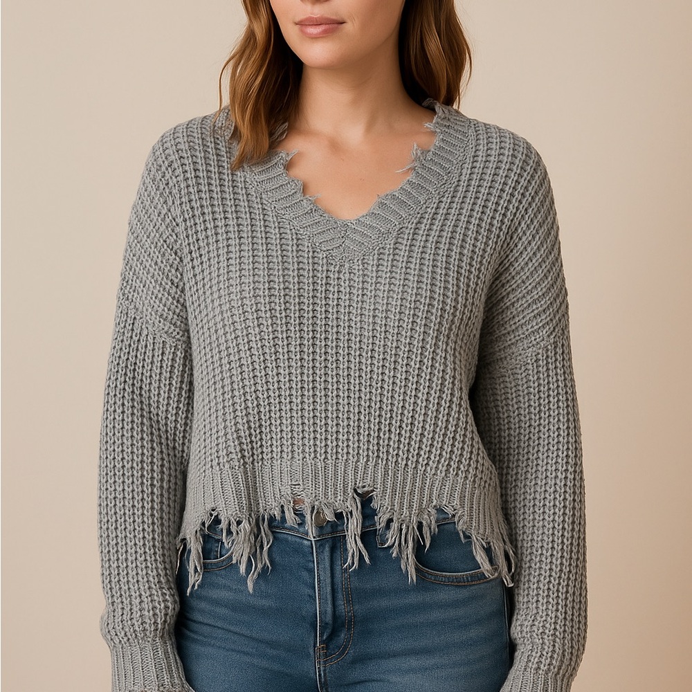 Miracle Distressed Chunky Knit Sweater – Size M/L